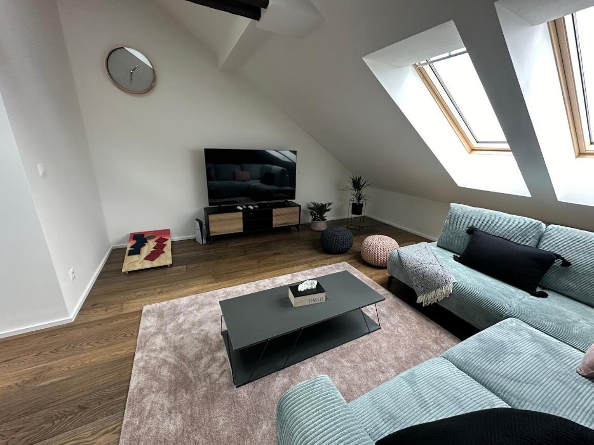 Loft Apartments Prague Exterior photo