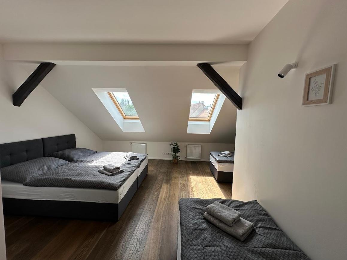 Loft Apartments Prague Exterior photo